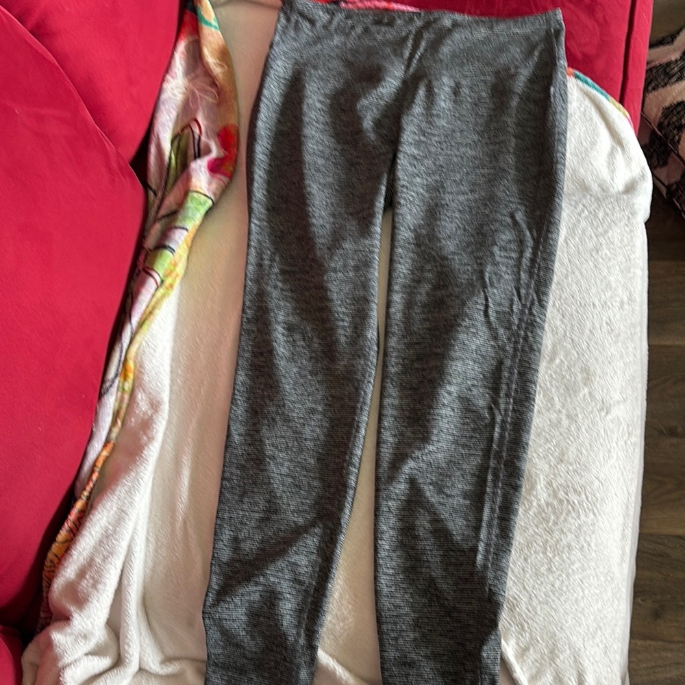 Old Navy Gray Leggings Soft Knit Bottoms
